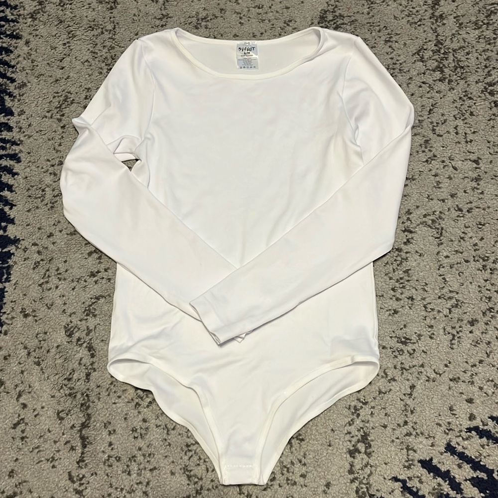 White long sleeve body suit